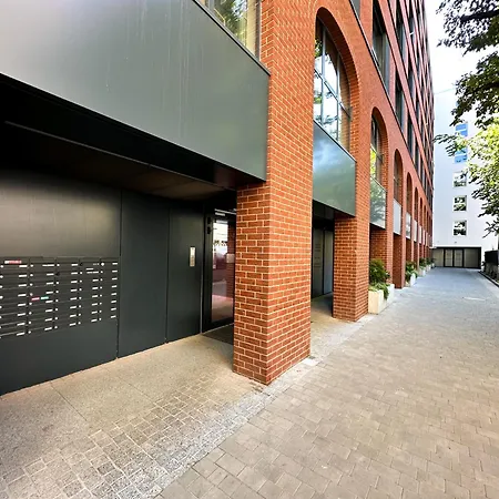 Eden Plac Wolnosci Centrum Self Check-in 24h